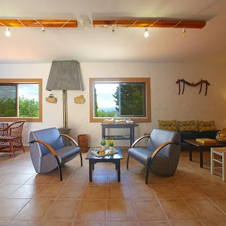 Eugenia By Interhome Tatil Evi Paderne (Faro)